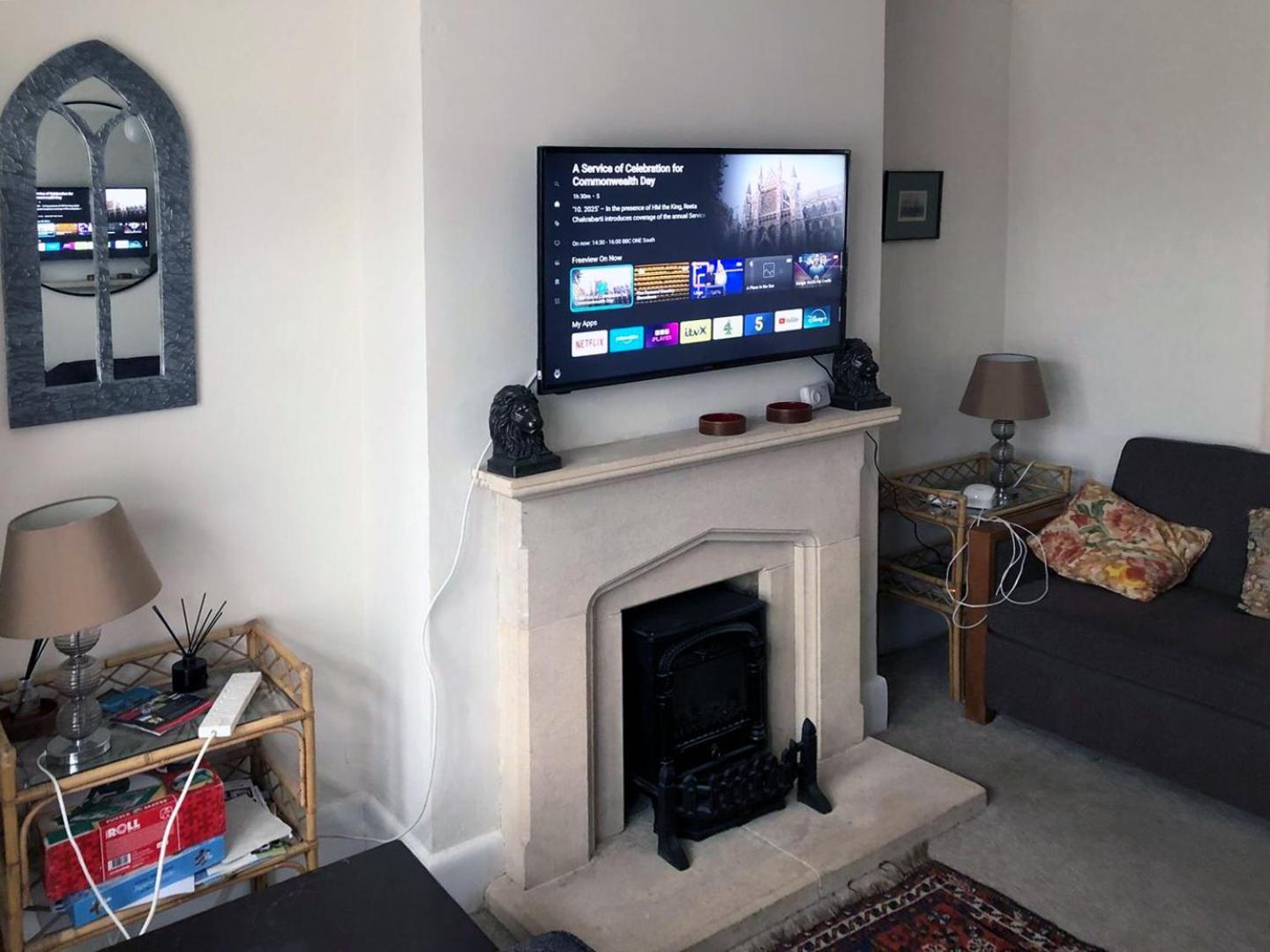 Vila Residential 3 Bed House Harnham Salisbury Exteriér fotografie